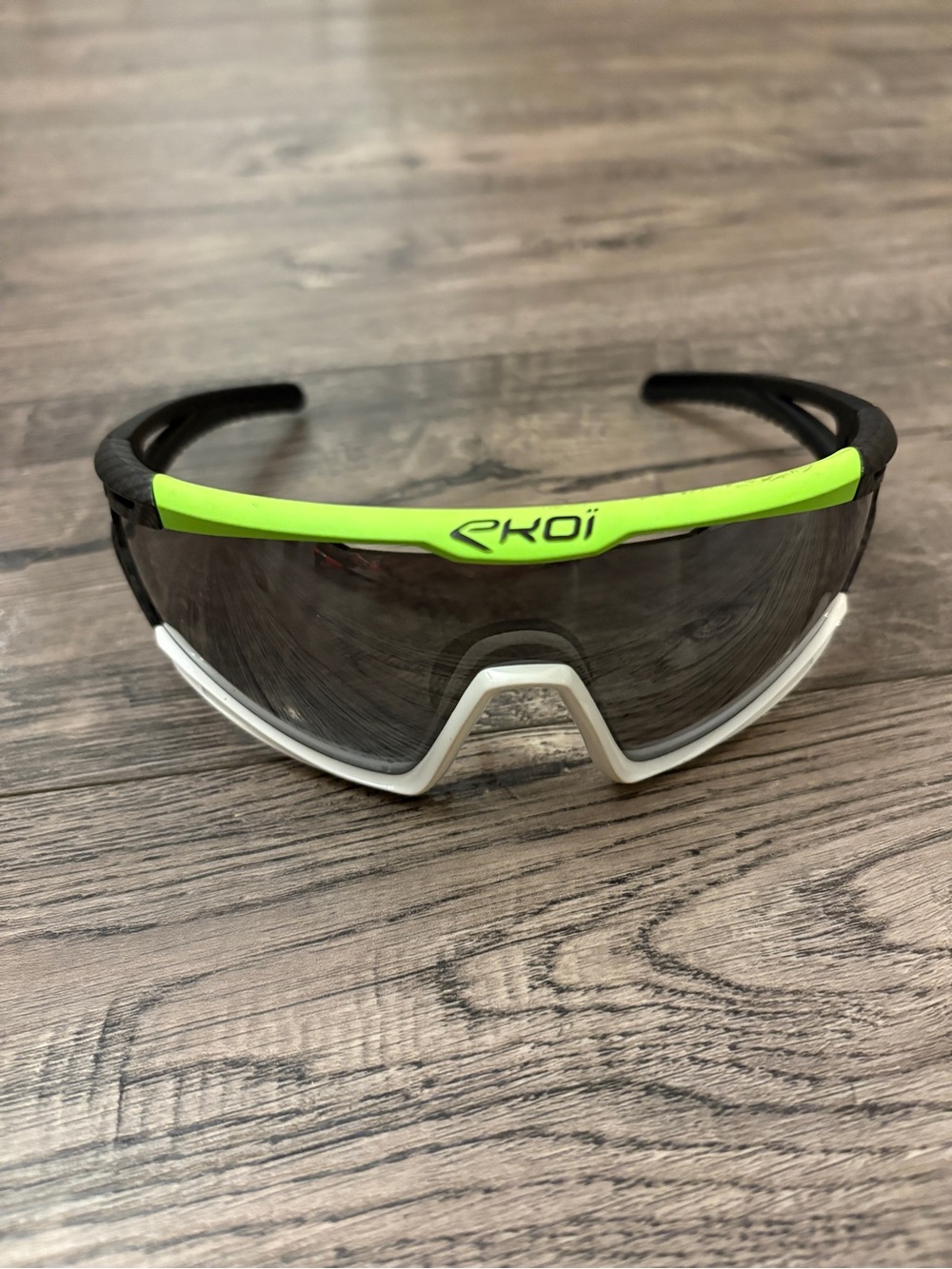 EKOI Men’s Wrap around Cycling/Sport Sunglasses — Neon Green & White Frame